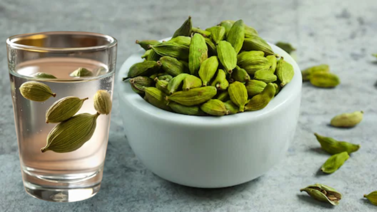 Health Tips: Taste as well as health... amazing benefits of a glass of cardamom water!
