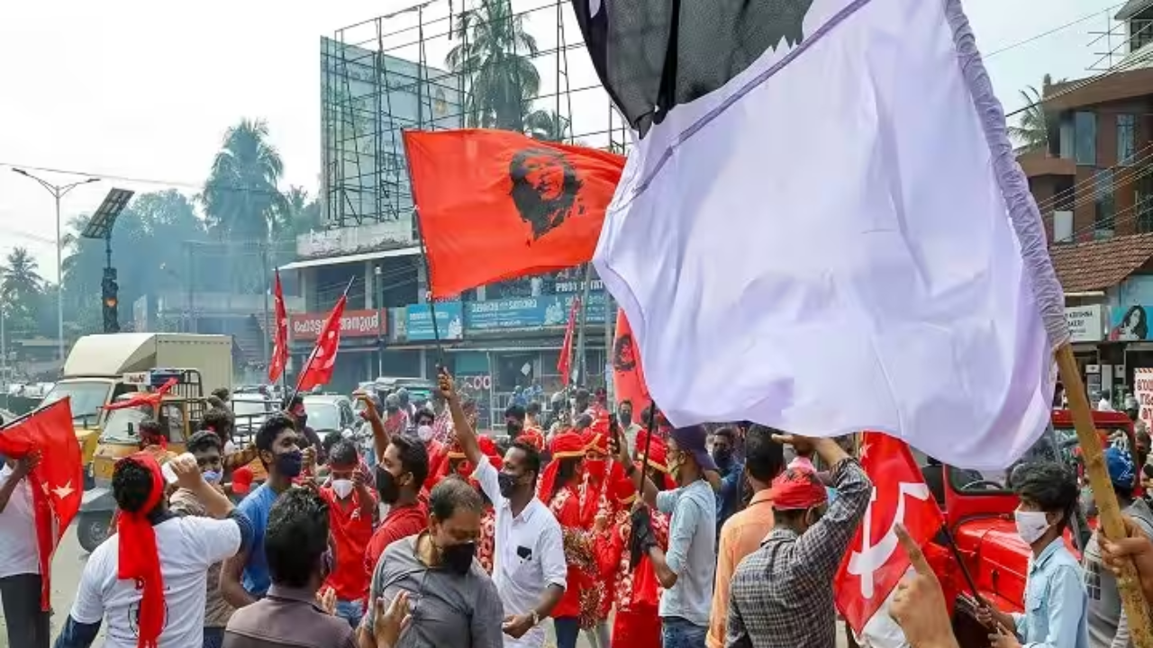 Kerala News: LDF's last-minute welfare measures fail, UDF ahead in most wards