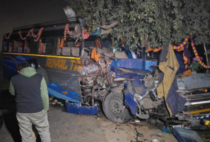 Uttar Pradesh: Bus carrying pilgrims to Ajmer Sharif collides with truck, 4 dead