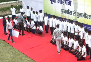 Chhattisgarh: 34 Naxalites surrender in Bijapur, 26 of them had a bounty of Rs 84 lakh announced on them.