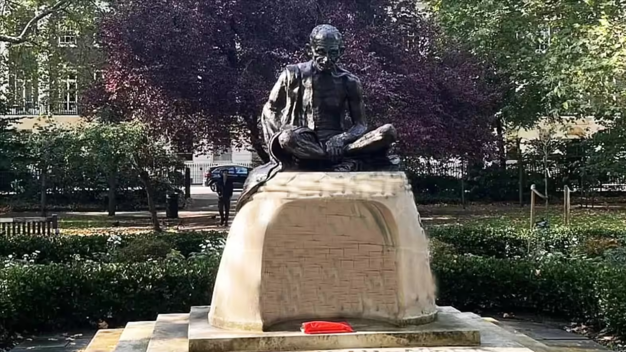 Gandhi Statue: A smaller model of the Gandhi statue in London is up for auction.