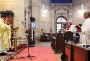 PM Modi Christmas Celebrations , Christmas, Delhi Church, Christmas celebrations, Prime Minister Modi, special prayer service, Christmas greetings, Delhi, Indian Prime Minister, church visit