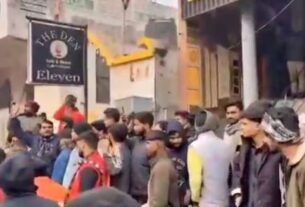 Bareilly News, Bajrang Dal, Love Jihad, Bareilly Assault Case, Bareilly Police, Bareilly clash, Bareilly muslim, Bareilly Bajrang Dal, Bajrang Dal nursing students Assault, बरेली, बजरंग दल, लव जिहाद, मारपीट, पुलिस