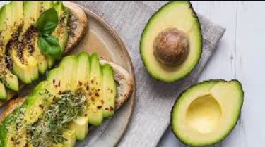 Avocado Ke Fayade, What happens if I eat avocado daily, Is avocado protein or fat, What are the benefits of avocado, Is avocado heat or cold, Avocado Benefits in Hindi, Avocado benefits for females, Avocado benefits for skin, Avocado benefits protein, Avocado benefits for baby, Avocado ke fayde, Which Vitamin In Avocado, Vitamin in Avocado,
