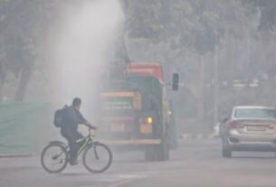 Delhi Pollution, Delhi NCR, AQI, Air Quality Index, Pollution, Fog, Delhi Weather, IGI Airport flights, PUCC, Delhi pollution control, New Delhi, Delhi AQI, New Delhi News, New Delhi Latest News, New Delhi News in Hindi, New Delhi Samachar
