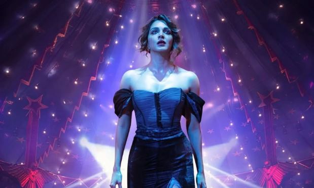 Toxic Film Kiara Advani, yash upcoming film, yash film toxic, yash with kiara advani, kiara advani first look as nadia, kiara advani in toxic, Kiara Advani First Look in Toxic,यश की आने वाली फिल्म, यश की फिल्म टॉक्सिक, यश के साथ कियारा आडवाणी, नादिया के रूप में कियारा आडवाणी का पहला लुक, टॉक्सिक में कियारा आडवाणी, टॉक्सिक में कियारा आडवाणी का पहला लुक