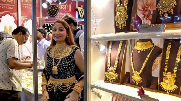 jewellery shops Ban on hijab, masks, helmets, jewellery shops, sparks controversy,