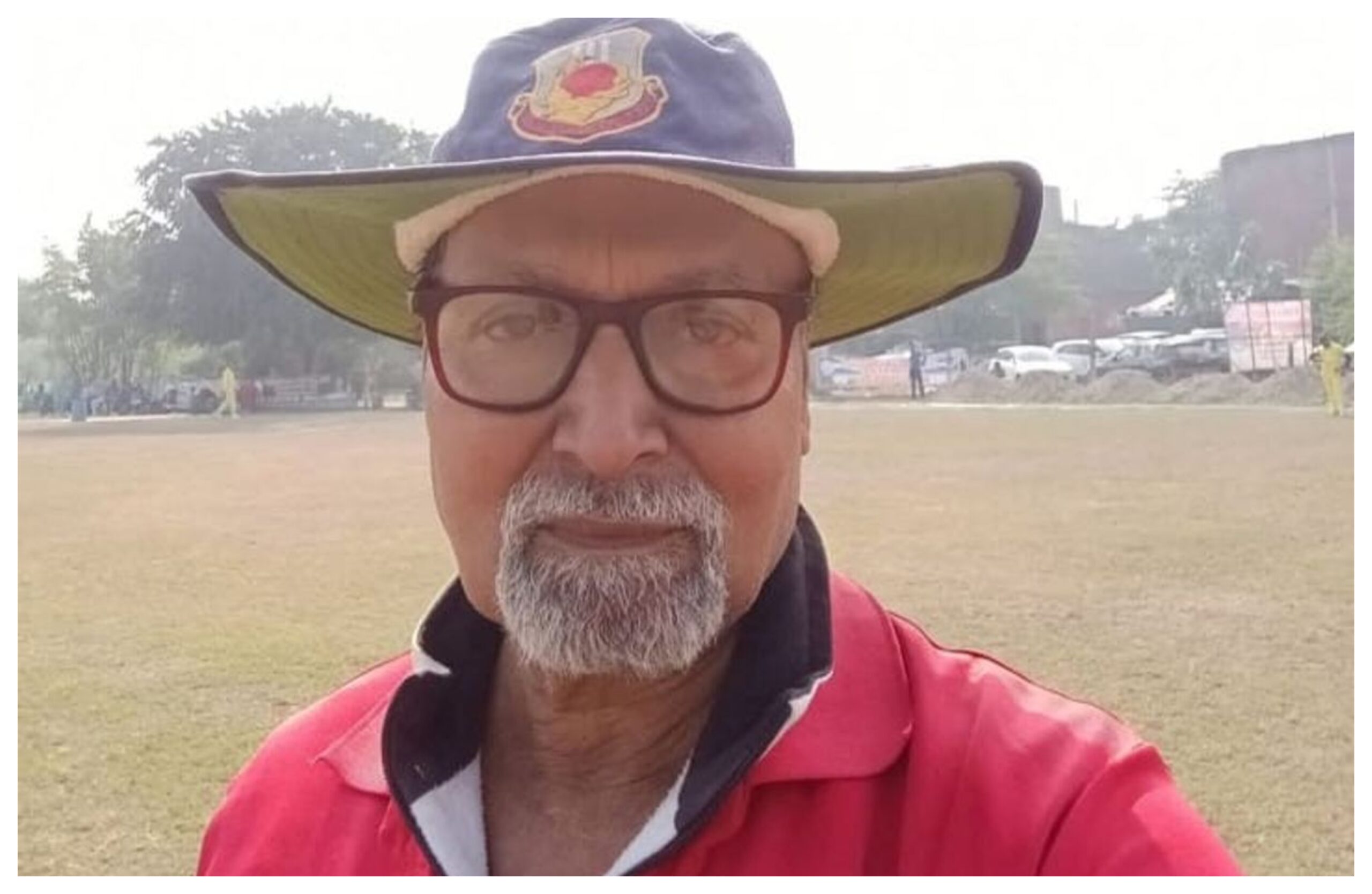 Uttar Pradesh: Bees attack during a cricket match in Unnao, umpire dies