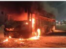 Delhi News: Smoke began rising from the bus in the dark of night! Fire brigade found a burnt body inside.