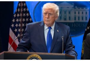 Global Tariff: Supreme Court nullifies Trump's tariff! Trump changes strategy, announces 10% global tariff