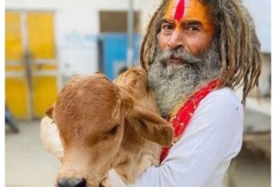 Uttar Pradesh: Protests and stone-pelting after the death of 'cow protector', several policemen injured