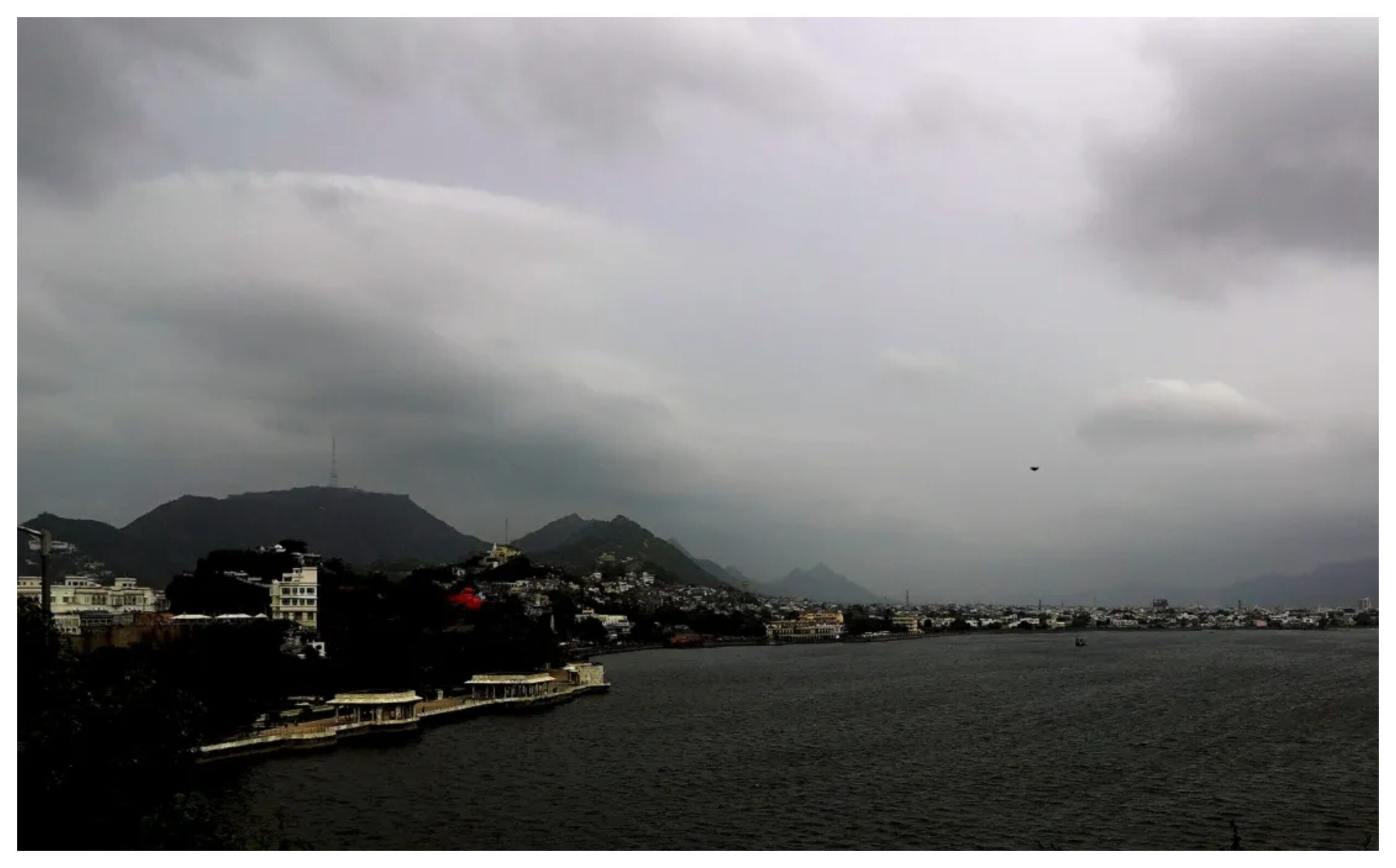 The surprising pattern of rainfall in Delhi in March, the weather department has issued an alert again, how will the temperature be?