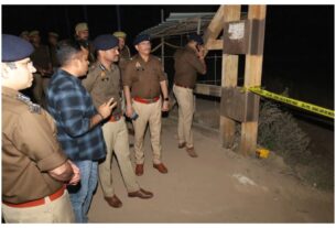 Uttar Pradesh: Attack on YouTuber in Ghaziabad! A reward of one lakh rupees was stolen in an encounter.