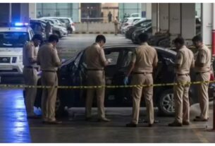 Delhi News: Body found inside car, death suspected due to suffocation