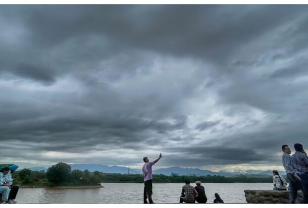 Weather News: Change in weather! Rain has changed the temperature, cold has made its presence felt