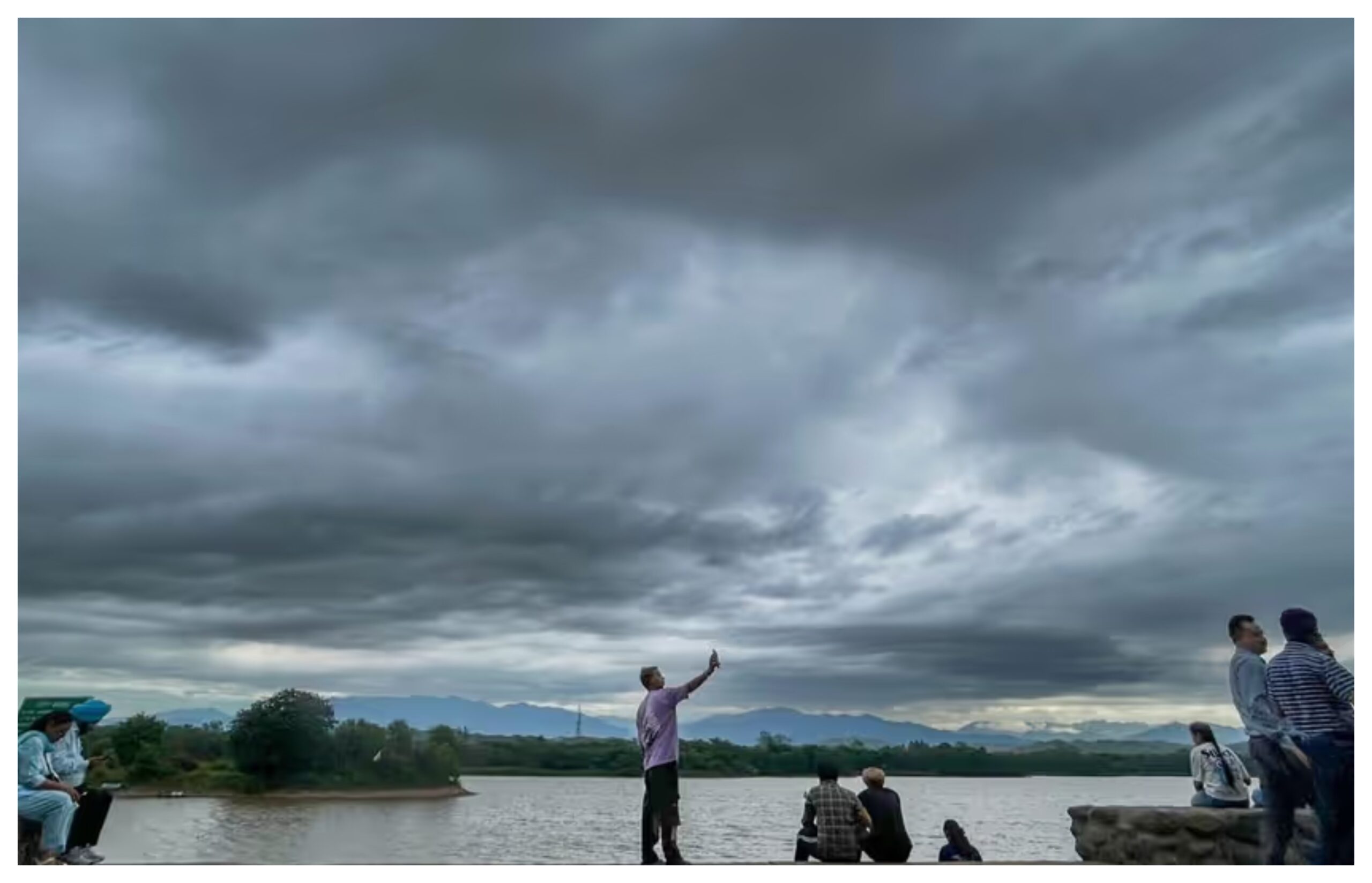 Weather News: Change in weather! Rain has changed the temperature, cold has made its presence felt