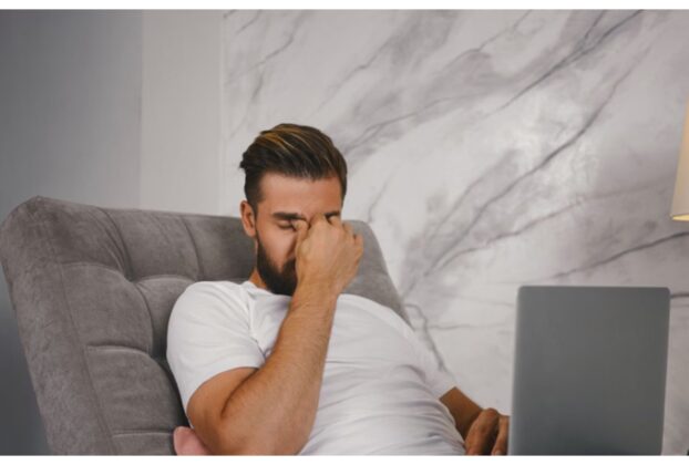 Health News: Why does the head feel heavy while sitting in the AC, know what is the reason?