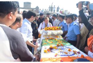 Rohtak: Final farewell to martyr Anuj Sharma! Tribute paid to the brave pilot with state honors