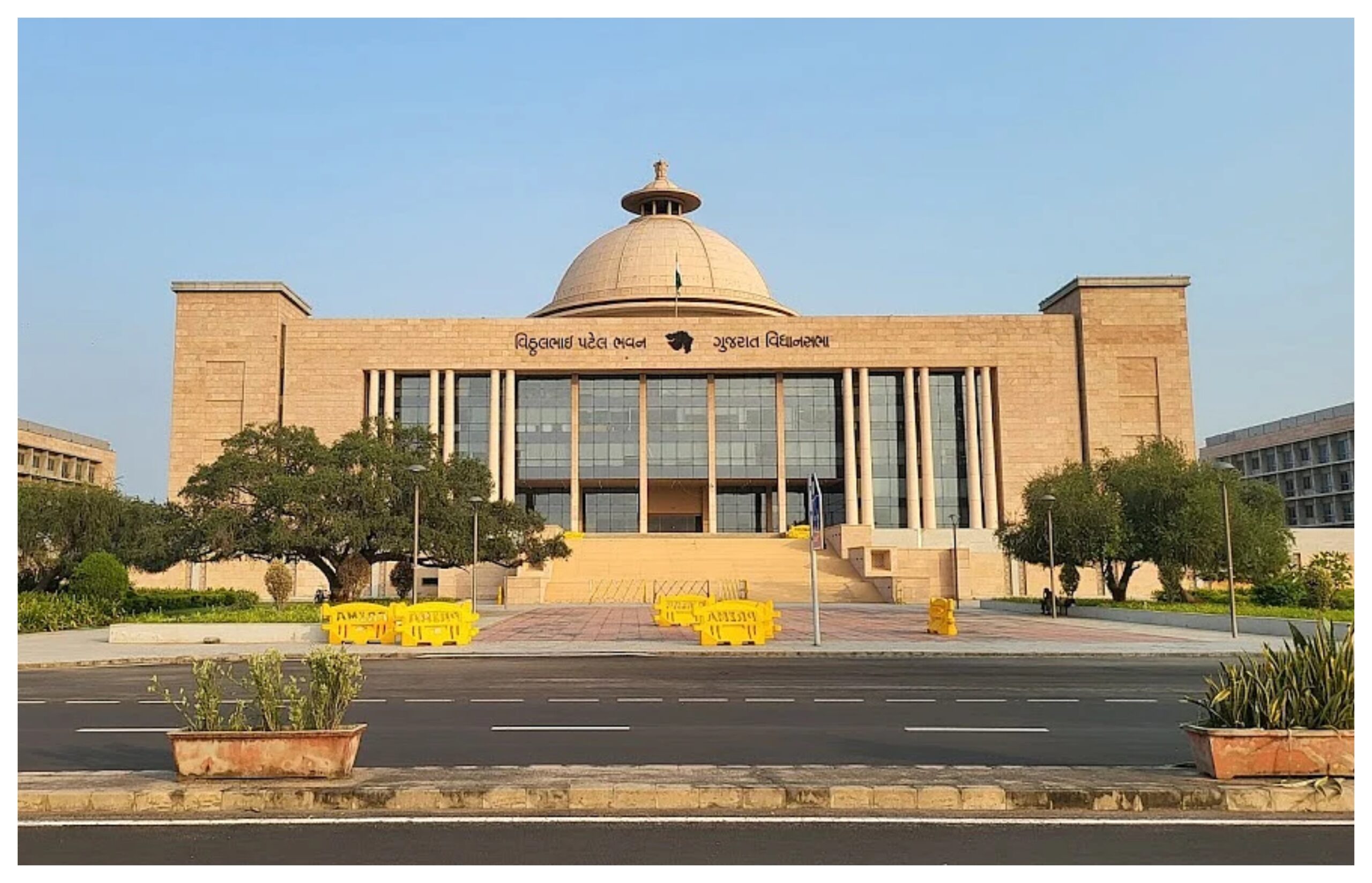 Gujarat: Bomb threat in the assembly premises during the budget session, search operation ongoing