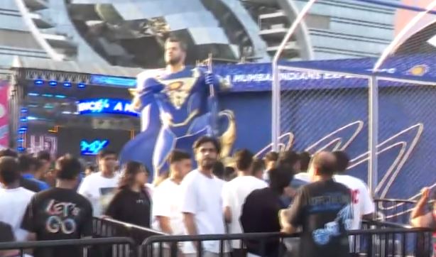 Mumbai Indians Mix Event, Rohit Sharma , Rohit Sharma news , Rohit Sharma Mumbai Indians , Rohit Sharma Dance , ilak Verma babysitter , रोहित शर्मा डांस , रोहित शर्मा डांस वीडियो , रोहित शर्मा मुंबई इंडियंस इवेंट , तिलक वर्मा रोहित शर्मा न्यूज"