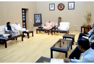 Uttar Pradesh: Rain, crop damage, CM Yogi