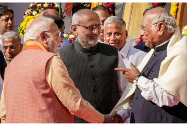 Political News: Modi vs. Congress! Uproar over PM's speech on Women's Reservation Bill, Speaker served with privilege notice