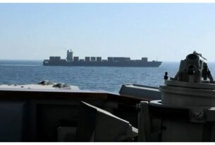 America: US seizes Iranian-flagged vessel near Strait of Hormuz, Iran warns