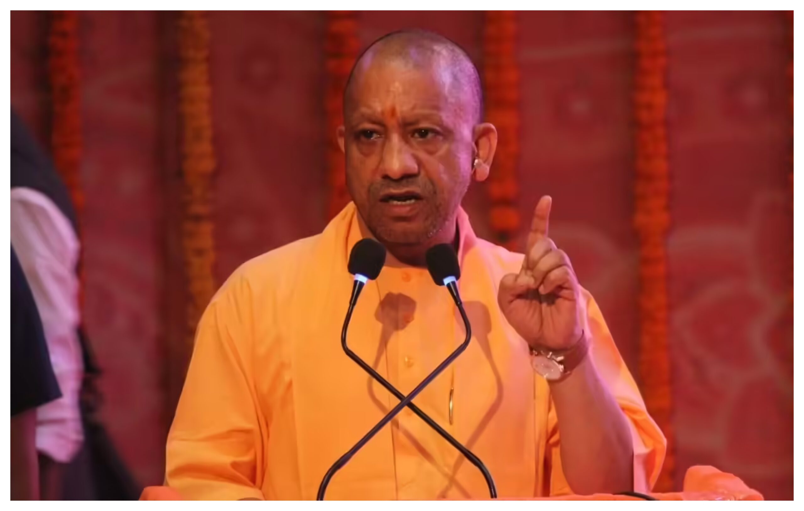 Gaziabad Fire: "Indirapuram fire accident! CM Yogi alert, building evacuated, fire safety audit ordered"