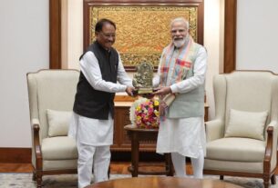 Top Hindi News, Latest News Updates, Delhi Updates,Haryana News, click on Delhi Facebook, Delhi twitter and Also Haryana Facebook, Haryana Twitter