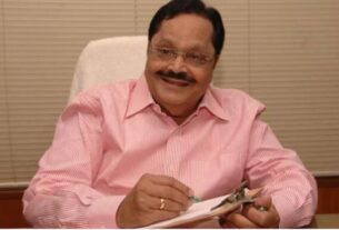 महासचिव दुरई मुरुगन