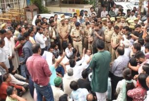 Shastrinagar Central Market