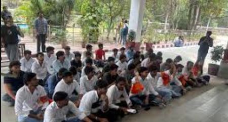 ABVP STUDENT RIGHTS MARCH, DELHI UNIVERSITY STUDENTS MARCH, DELHI UNIVERSITY, RIGHT MARCH OF DU STUDENTS, ABVP STUDENT RIGHTS MARCH IN DU, ABVP STUDENT RIGHTS MARCH IN DELHI UNIVERSITY STUDENTS DEMONSTRATED FOR 12 DEMANDS"