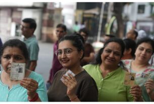 West Bengal: West Bengal Assembly Elections! Repolling underway at 15 centers across two Assembly constituencies.