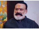 Kerala: Film personalities and fans pay tribute to Malayalam actor Santosh Nair at his Thrissur residence.