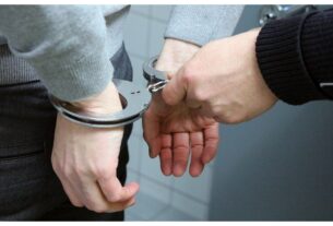 Uttar Pradesh: Police bust Rs 1,600 crore cash withdrawal racket involving fake bank accounts and GST evasion
