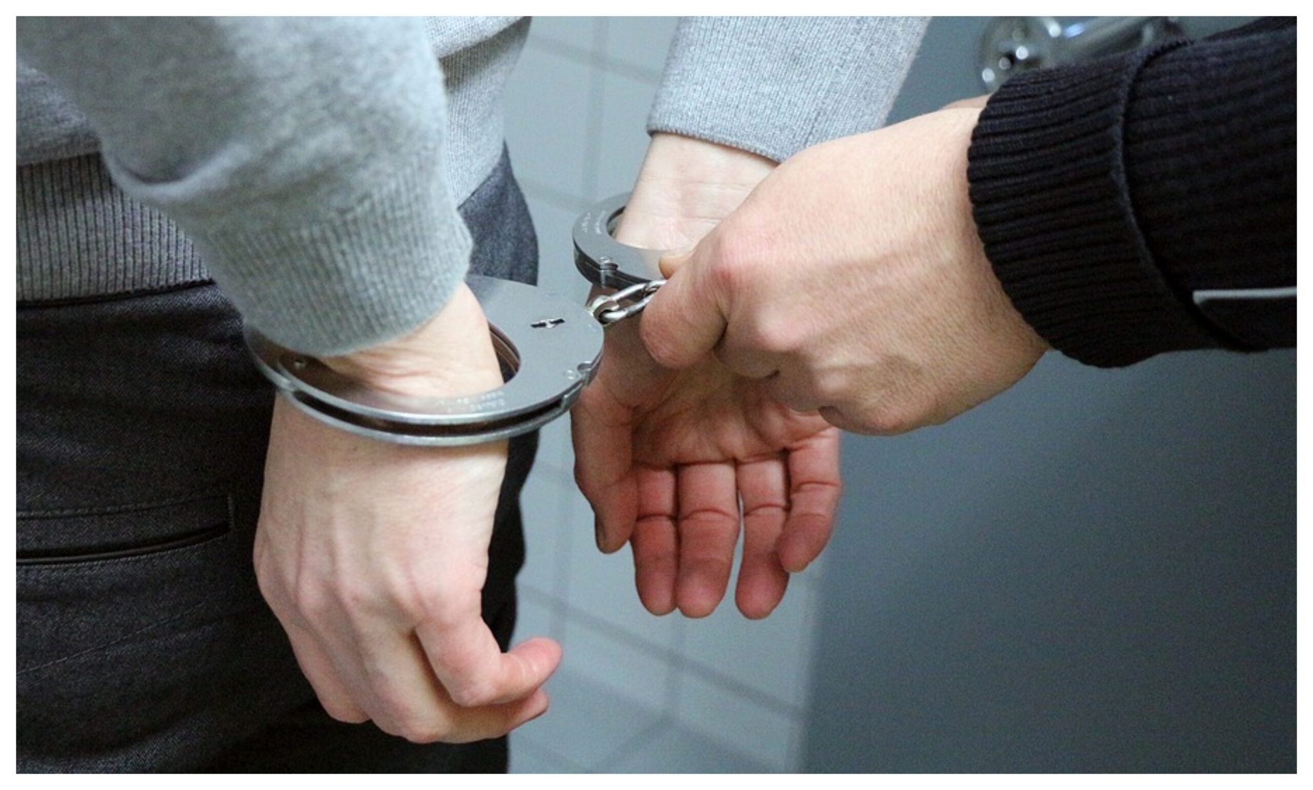 Uttar Pradesh: Police bust Rs 1,600 crore cash withdrawal racket involving fake bank accounts and GST evasion