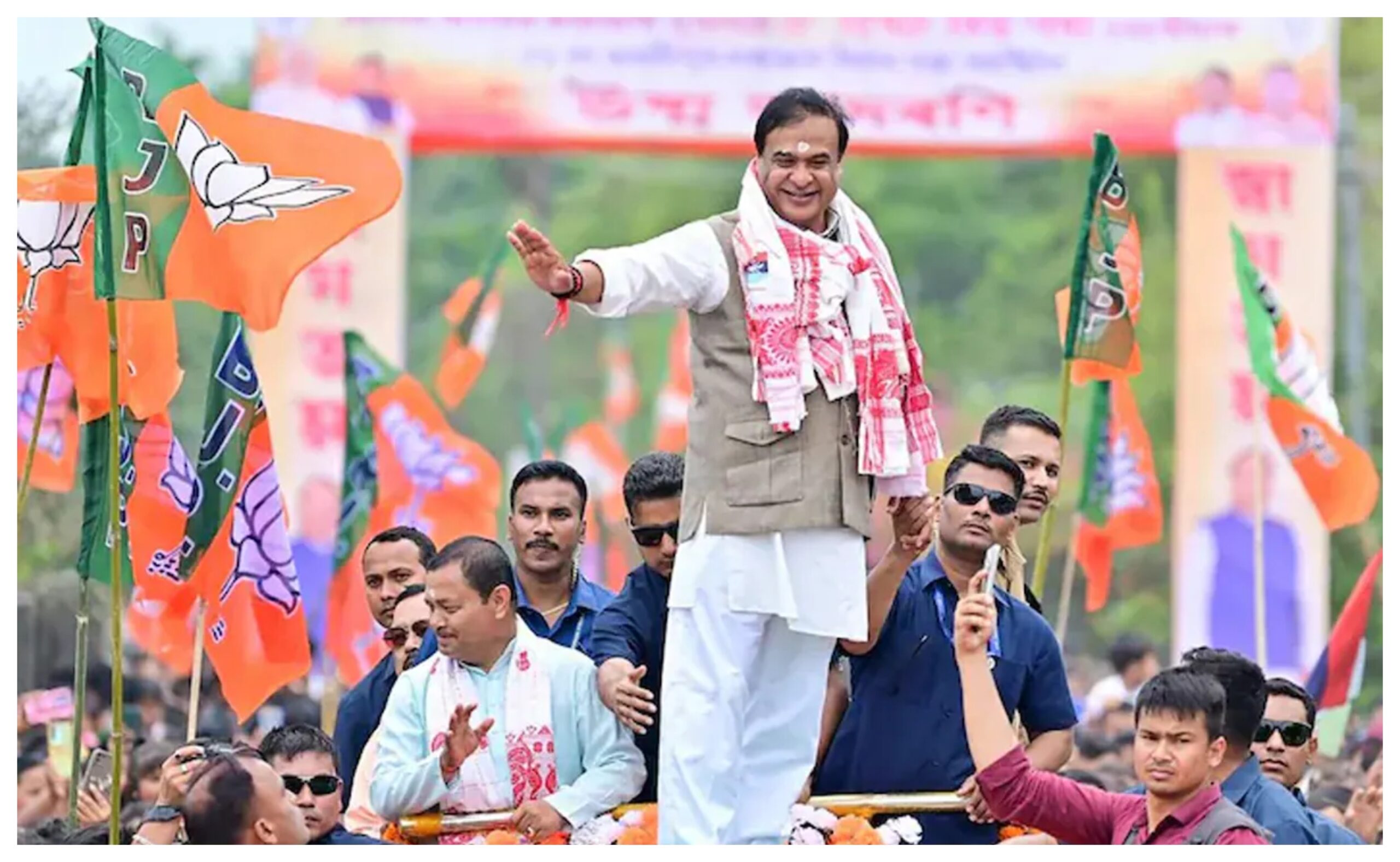 Assam Result: Celebrations before the results... Jalebis being distributed at the Assam BJP office, followed by a feast of dal fry and paneer in the afternoon.