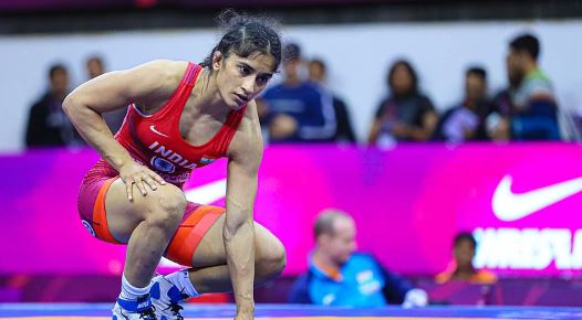 Vinesh Phogat , Vinesh Phogat news , Vinesh Phogat WFI , WFI issues notice to Vinesh Phogat , विनेश फोगाट न्यूज , विनेश फोगाट WFI , विनेश फोगाट करियर , विनेश फोगाट को मिला नोटिस