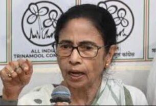 Mamata Banerjee, west bengal government formation, suvendu adhikari, West Bengal politics, Mamata Banerjee Left support, TMC and Left relationship, BJP vs Mamata Banerjee, INDIA alliance, Mamata Banerjee statement, Left Front West Bengal, TMC politics, Bengal political news, Singur movement, Nandigram movement,Mamata Banerjee latest news, BJP opposition unity, West Bengal CM Mamata Banerjee, Mamata Left alliance, Bengal political rivalry, TMC vs CPM, ममता बनर्जी, लेफ्ट फ्रंट,पश्चिम बंगाल राजनीति, टीएमसी बनाम लेफ्ट,बीजेपी विरोधी मंच, सिंगूर आंदोलन, नंदीग्राम आंदोलन, इंडिया गठबंधन