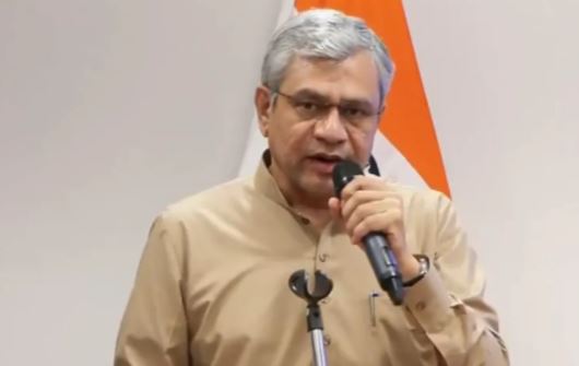 Ashwini Vaishnaw, Cabinet approves 2 new semiconductor units, Rs 3936 crore semiconductor Project, Semiconductor Units India, India Semiconductor Mission, Cabinet approves semiconductor Project, Semiconductor manufacturing India,Ashwini Vaishnaw, सेमीकंडक्टर मैन्युफैक्चरिंग, कैबिनेट के फैसले, केंद्र सरकार, सेमीकंडक्टर यूनिट,