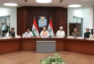 Top Hindi News, Latest News Updates, Delhi Updates, Haryana News, click on Delhi Facebook, Delhi twitter and Also Haryana Facebook, Haryana Twitter