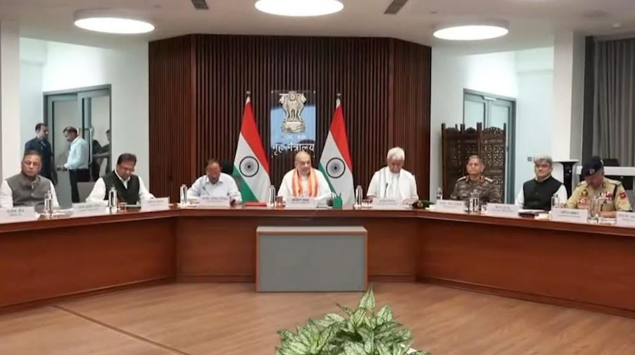 Top Hindi News, Latest News Updates, Delhi Updates, Haryana News, click on Delhi Facebook, Delhi twitter and Also Haryana Facebook, Haryana Twitter